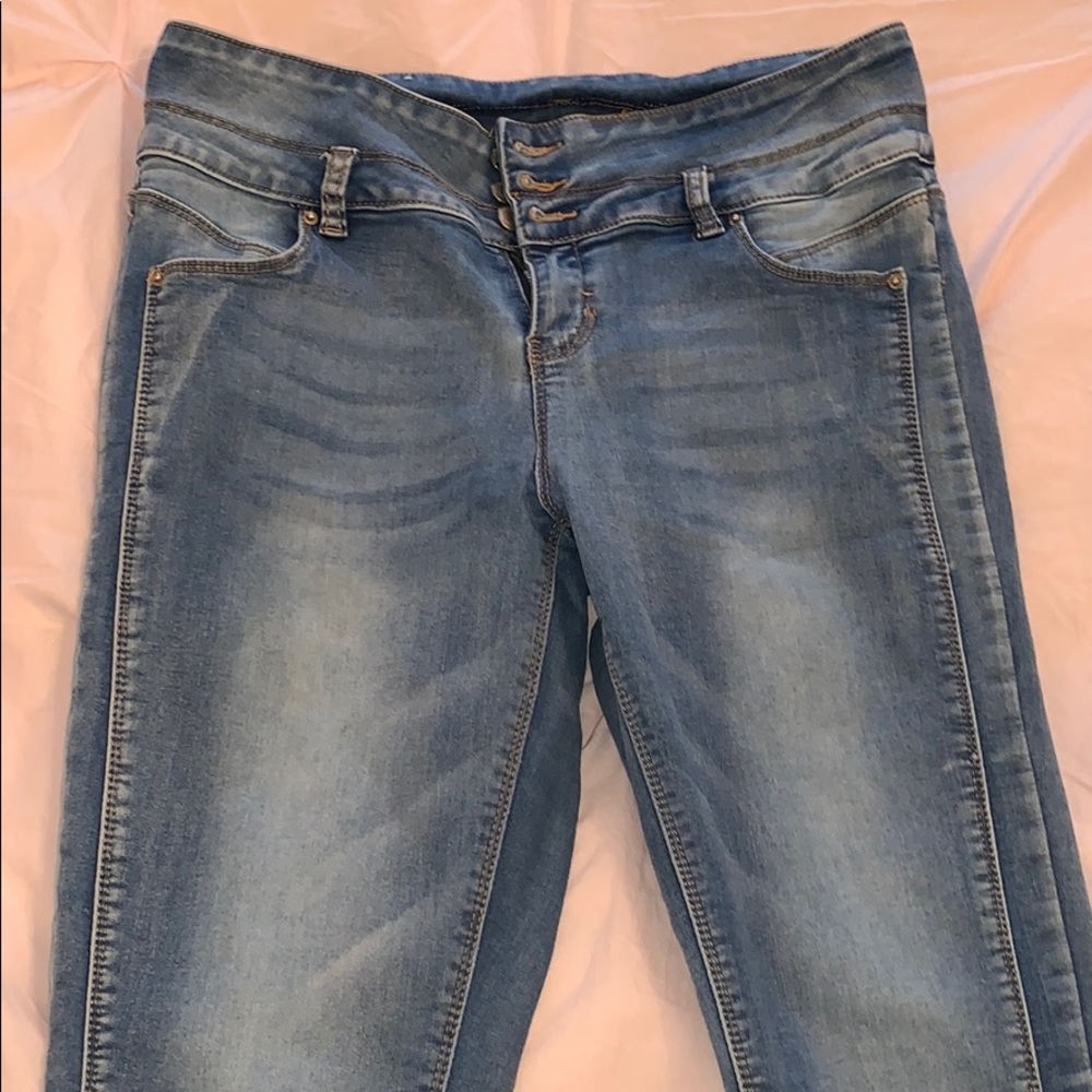 jeans